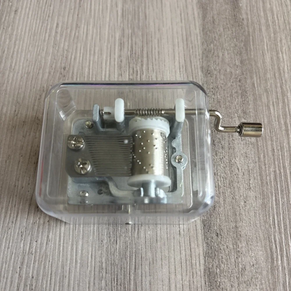 Toysmith Christmas Music Box Plays 